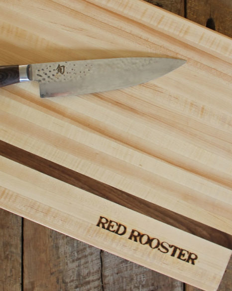 red rooster cutting board